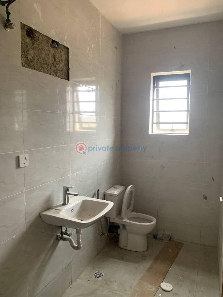 3 bedroom Flat & Apartment For Sale Yaba Lagos - 3