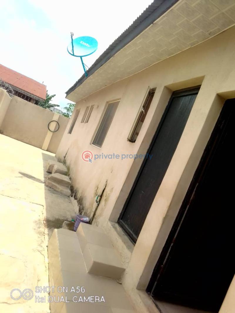 2 bedroom House For Rent Ireakari Estate Akala Express Ibadan Oyo - 5