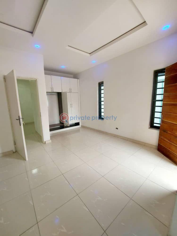 4 bedroom House For Rent Second Tollgate Lekki Lagos - 7