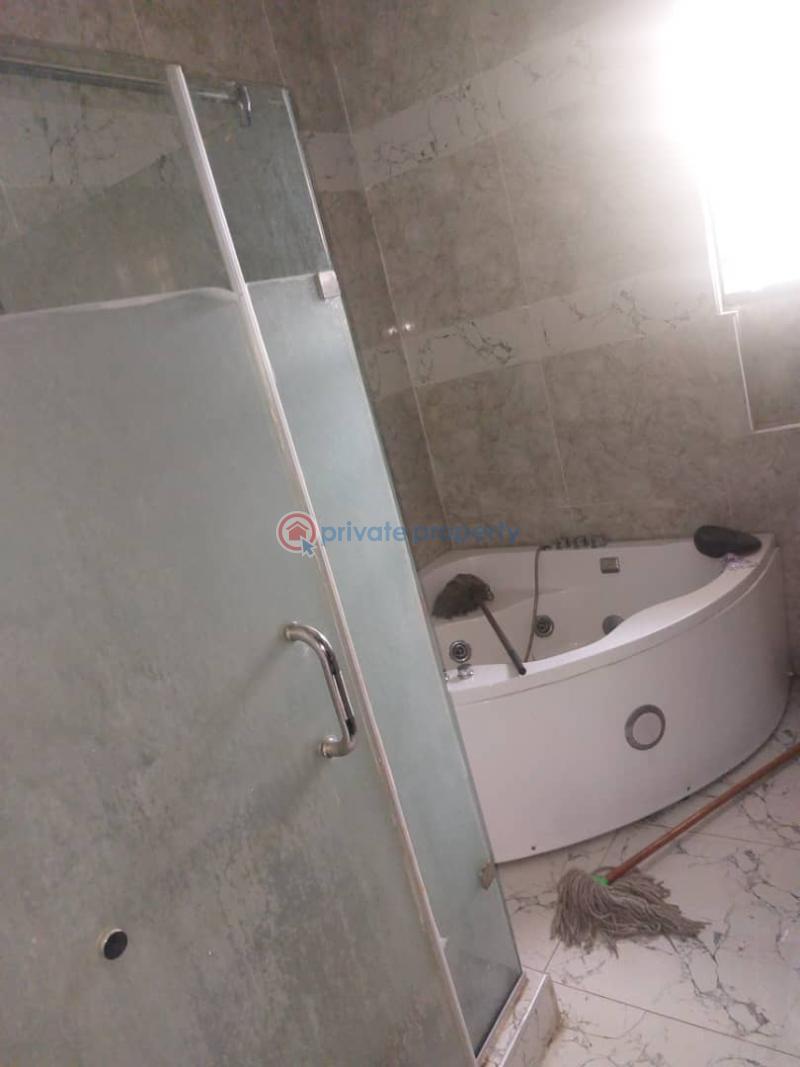 4 bedroom House For Rent Ikota Lekki Lagos - 7