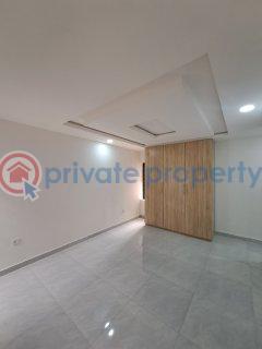 4 bedroom House For Sale Ologolo Lekki Lagos - 4