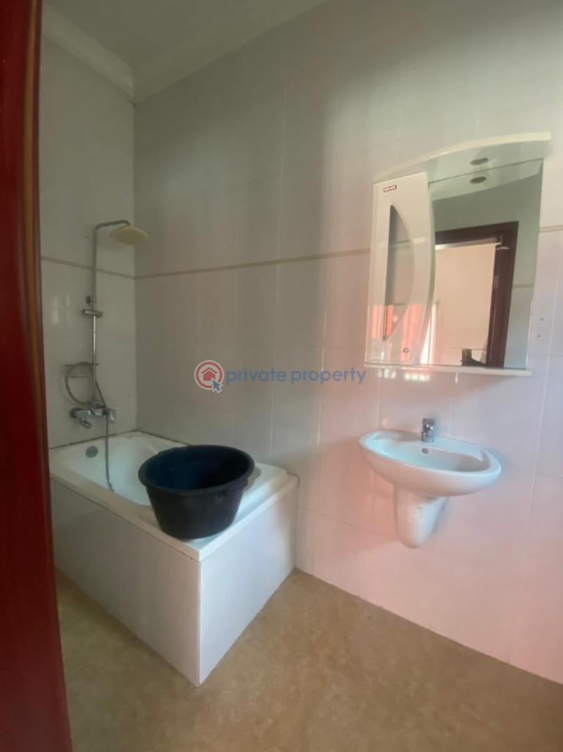 4 bedroom House For Rent Lekki Phase 1 Lagos - 5