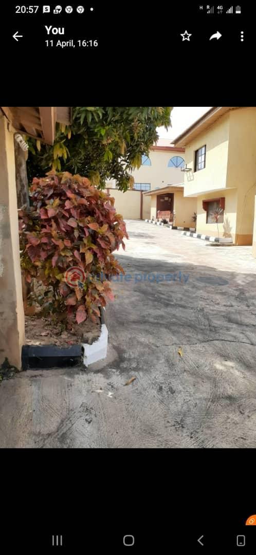 7 bedroom Detached Duplex For Sale Alalubosa Gra Phase 1 Alalubosa Ibadan Oyo - 4