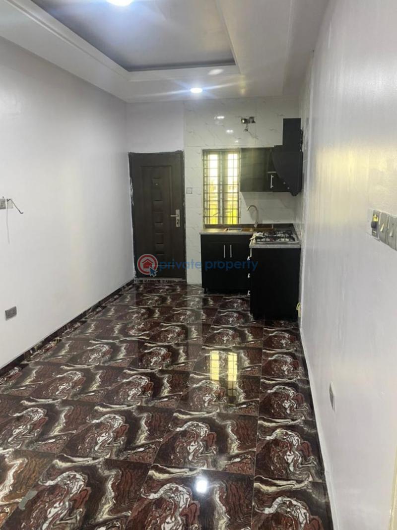 2 bedroom Block Of Flats For Rent Kusenla Road Along Lekki Expressway Lagos - 2