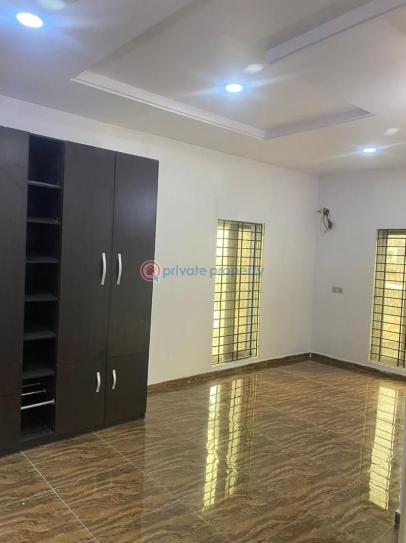 2 bedroom Block Of Flats For Rent Kusenla Road Along Lekki Expressway Lagos - 5