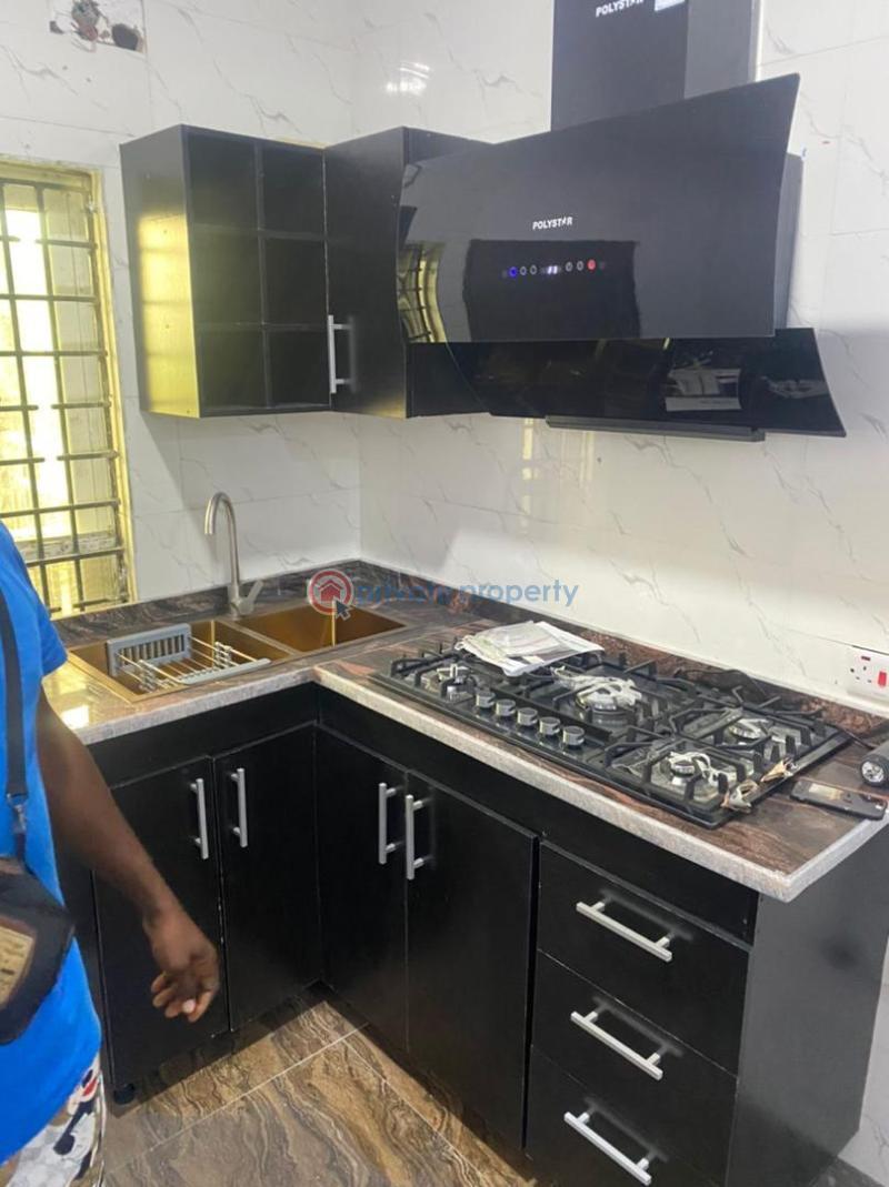 2 bedroom Block Of Flats For Rent Kusenla Road Along Lekki Expressway Lagos - 3