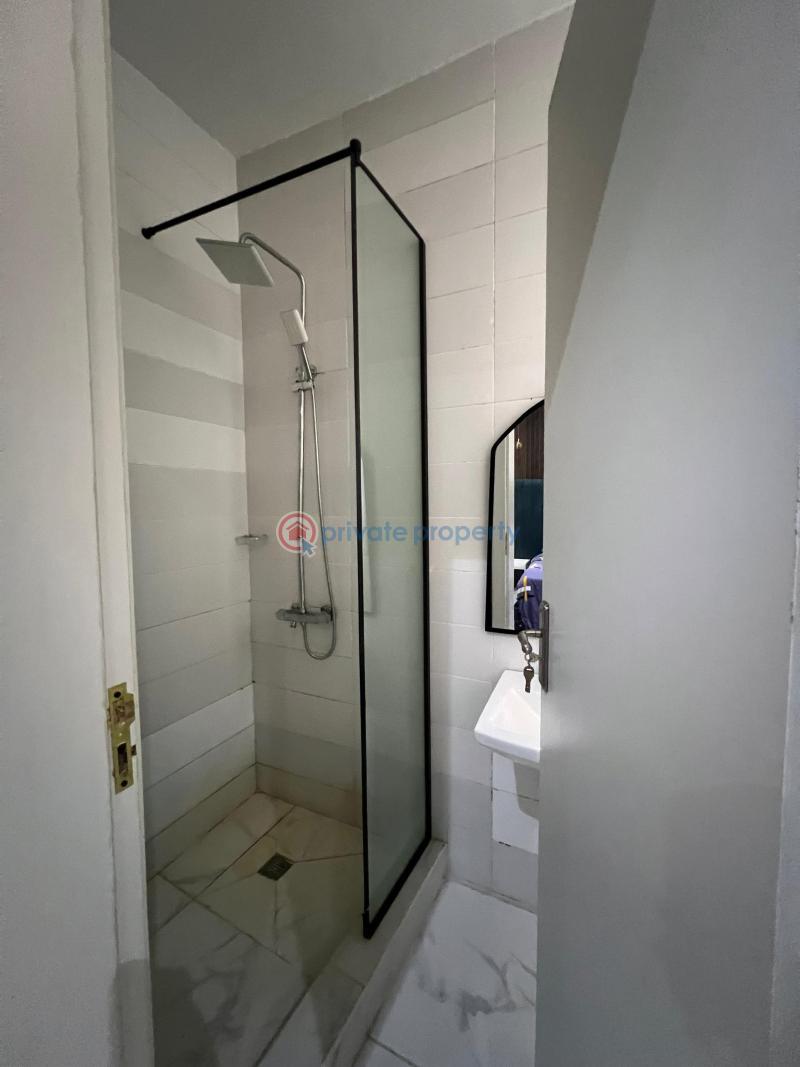 2 bedroom Block Of Flats For Rent Victoria Island Lagos - 4
