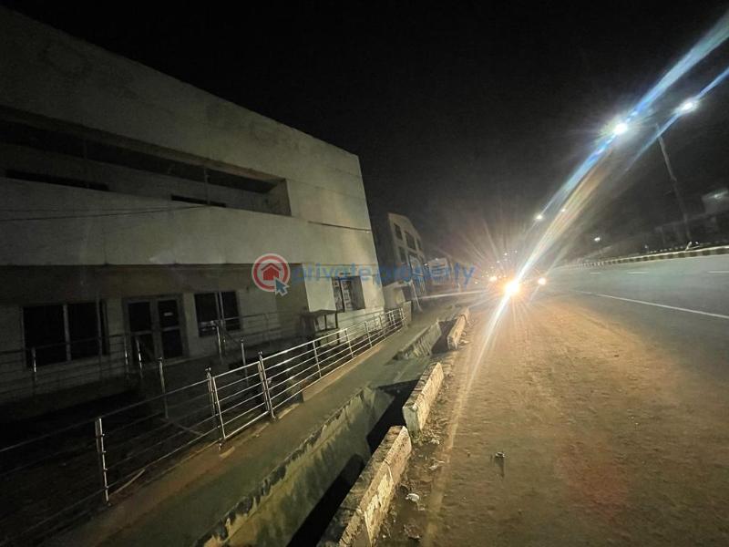 Commercial Property For Sale Along The Major Tared Road Idi Ape Ibadan Oyo - 2
