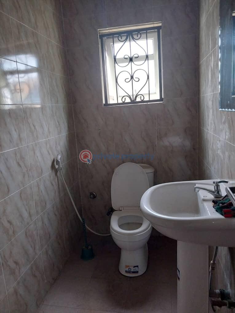 Commercial Property For Rent Gastab, New Garage Ibadan Oyo - 2