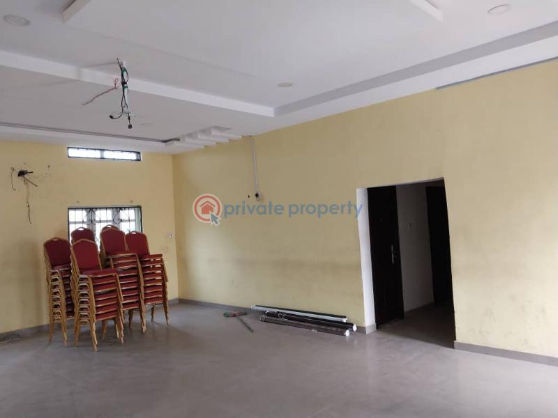 Commercial Property For Rent Gastab, New Garage Ibadan Oyo - 1