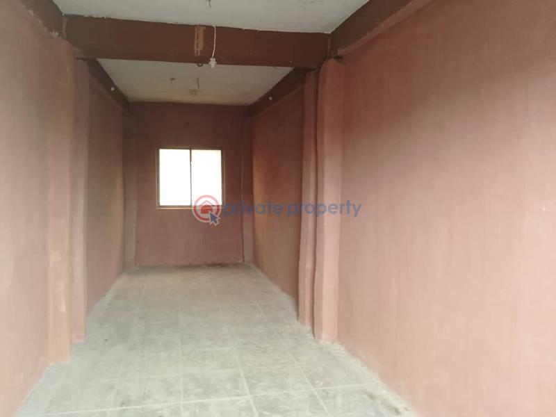 Commercial Property For Rent Dollar's Complex Salvation Army, Dugbe Ibadan Oyo - 3