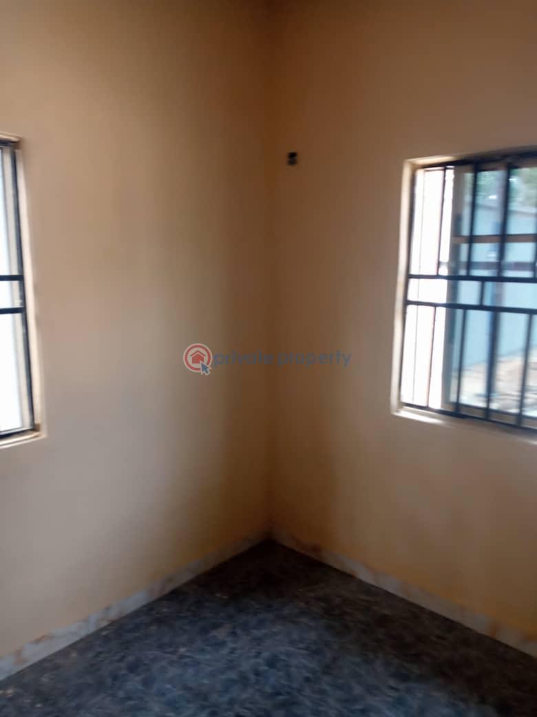 1 bedroom House For Rent Rumuwhara New Layout Off Tank Port Harcourt Rivers - 5
