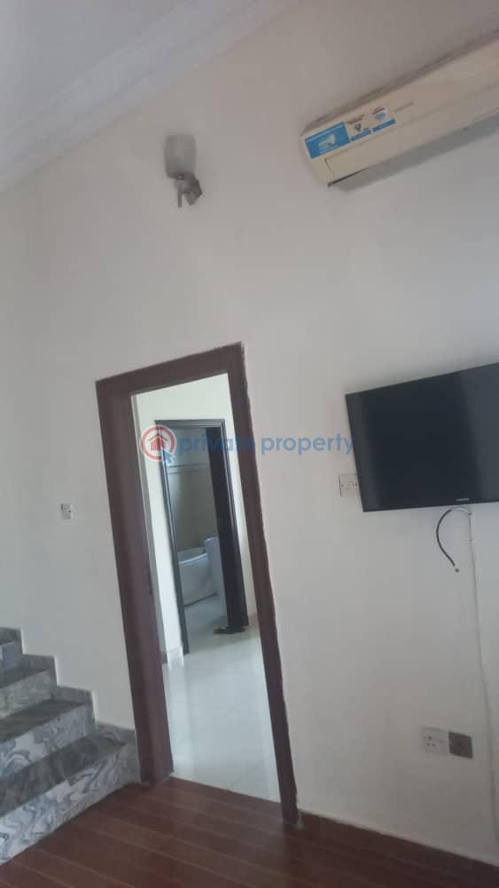 For rent 1 bedroom Shared Apartment Chevron Toll Gate Southern View