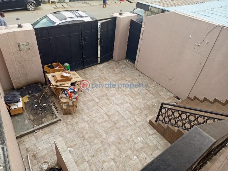 3 bedroom Event Hall For Rent Opebi Ikeja Lagos - 3