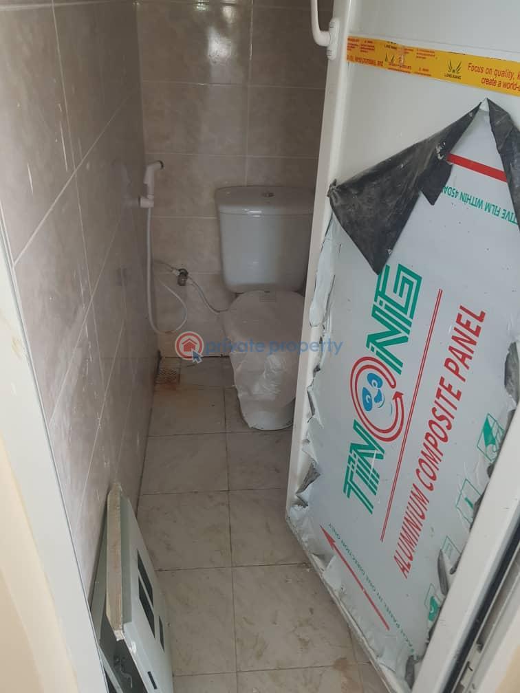 1 bedroom Shop For Rent Ogunlana Surulere Lagos - 0