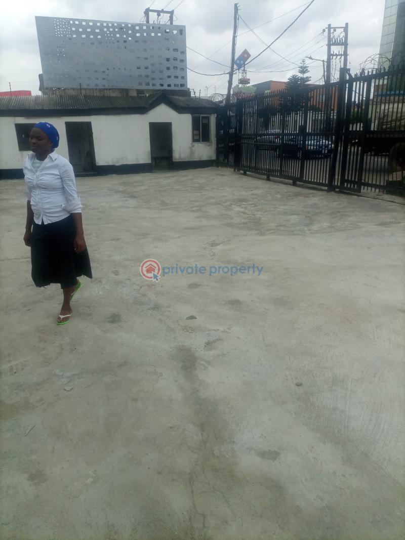 1 bedroom Commercial Property For Rent @ Aromire Avenue, By Allen Juction, Ikeja, Lagos Allen Avenue Ikeja Lagos - 5