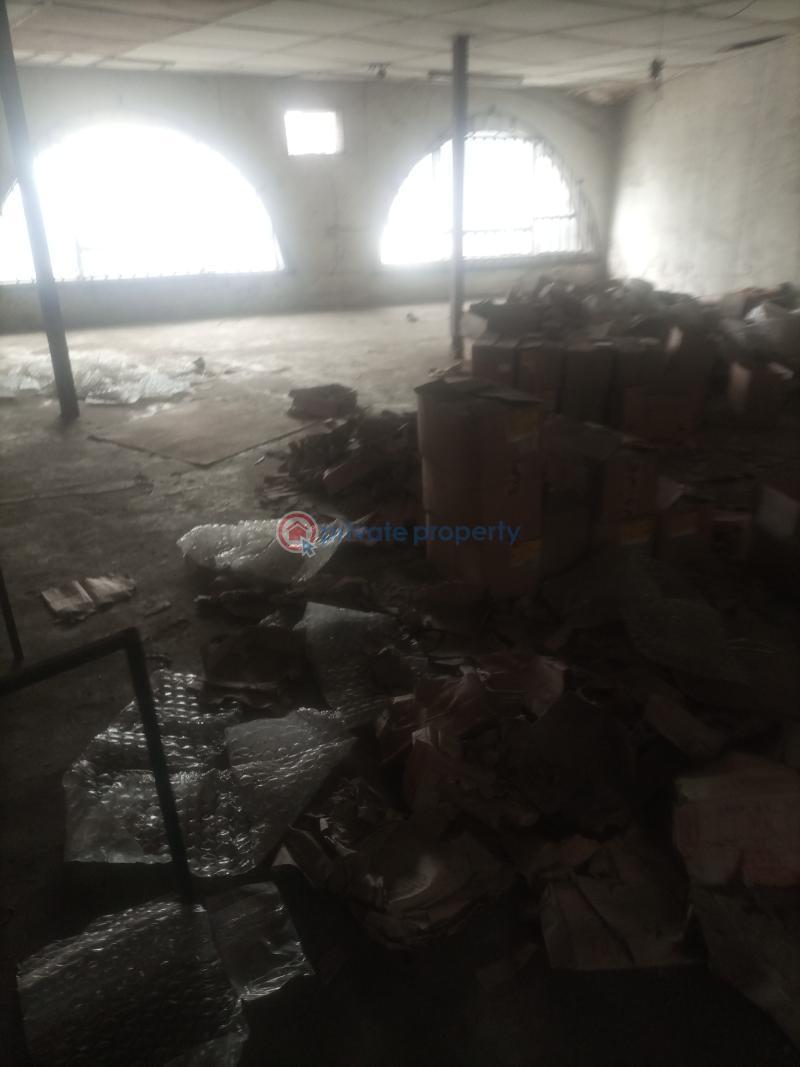 1 bedroom Commercial Property For Rent @ Aromire Avenue, By Allen Juction, Ikeja, Lagos Allen Avenue Ikeja Lagos - 9