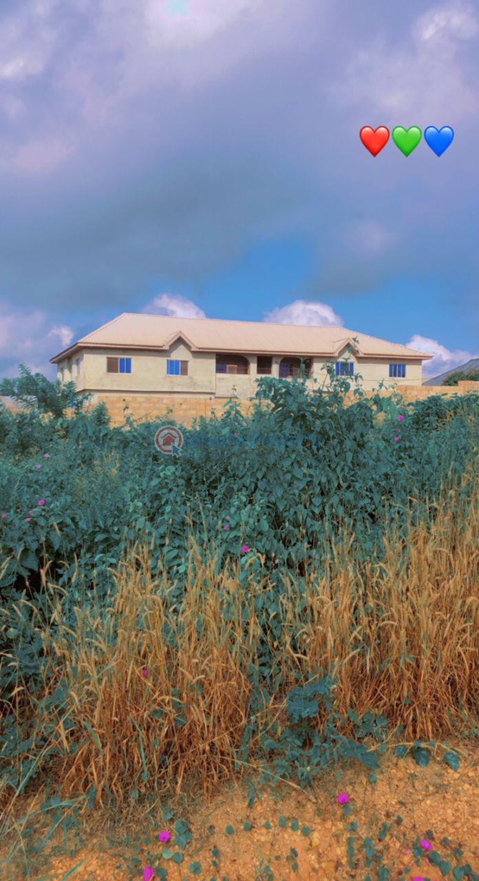 Land For Sale At Idi Igbaro Area Ologuneru Ibadan Oyo - 1