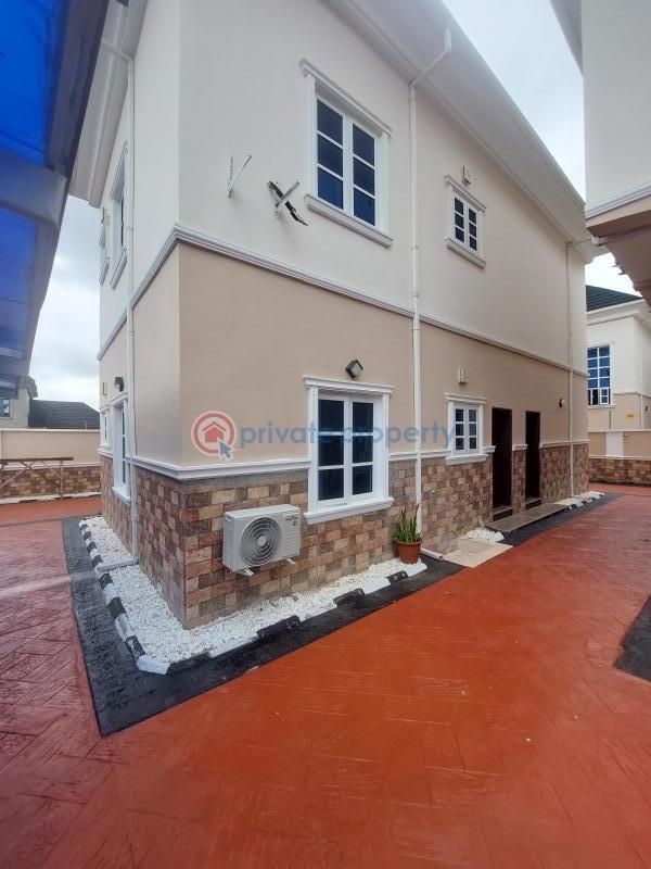 2 bedroom House For Rent Aerodrome Gra Samonda Ibadan Oyo - 1