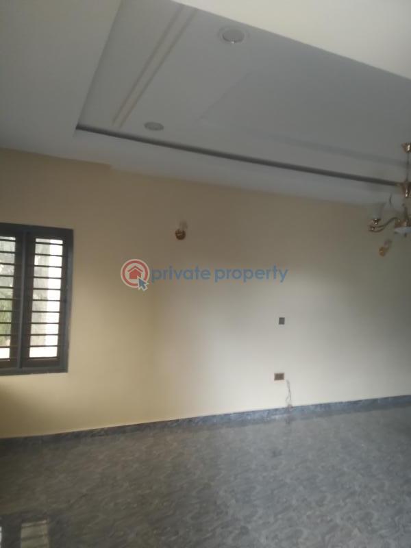 For rent 2 bedroom House Street Garki Abuja Phase 1 (PID 0PABJF