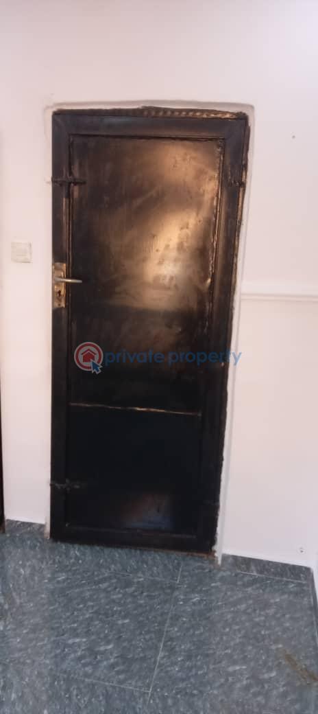 2 bedroom Flat & Apartment For Rent Ebun Otti Estate Mende Maryland Lagos - 18