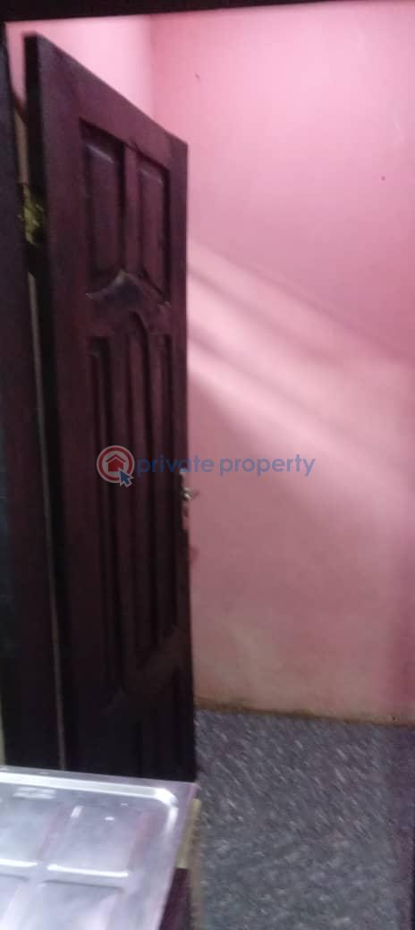 2 bedroom Flat & Apartment For Rent Ebun Otti Estate Mende Maryland Lagos - 7