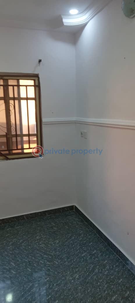 2 bedroom Flat & Apartment For Rent Ebun Otti Estate Mende Maryland Lagos - 8