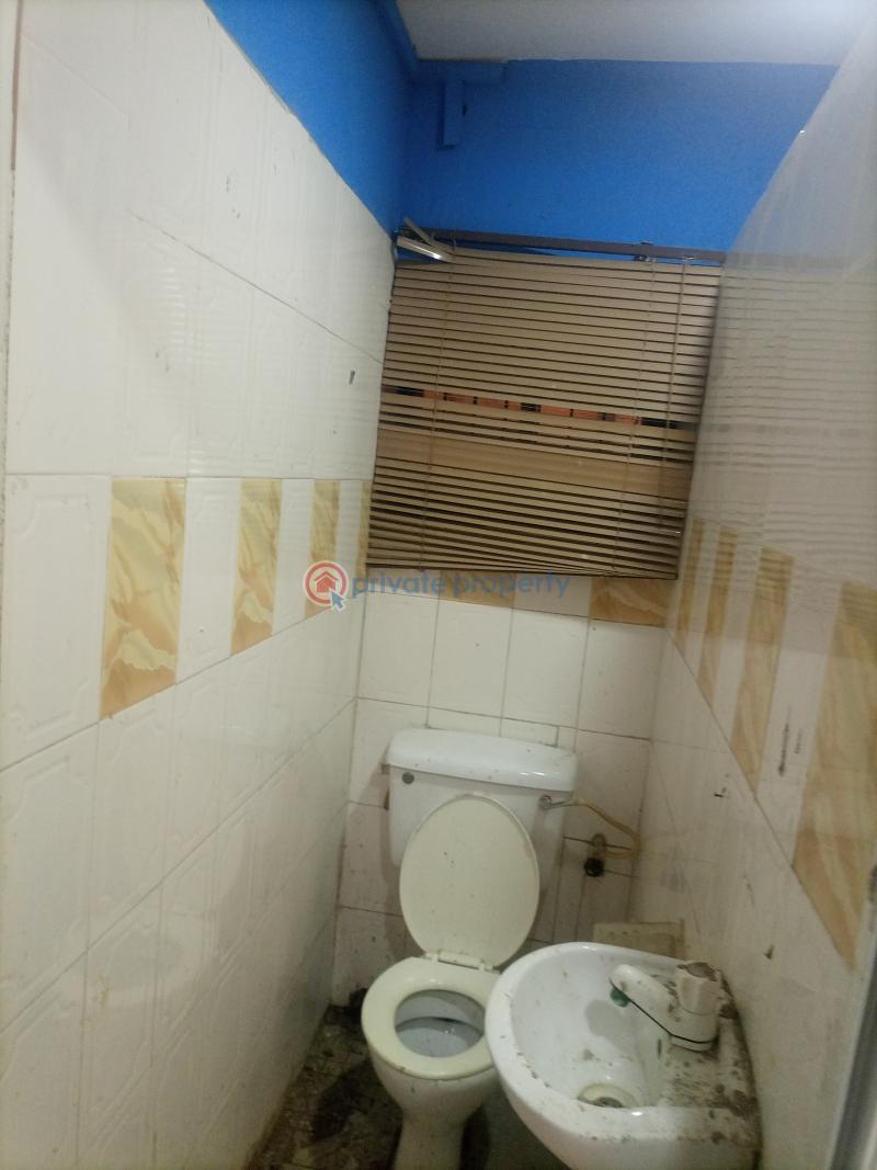 2 bedroom Flat & Apartment For Rent Ojota Lagos - 2