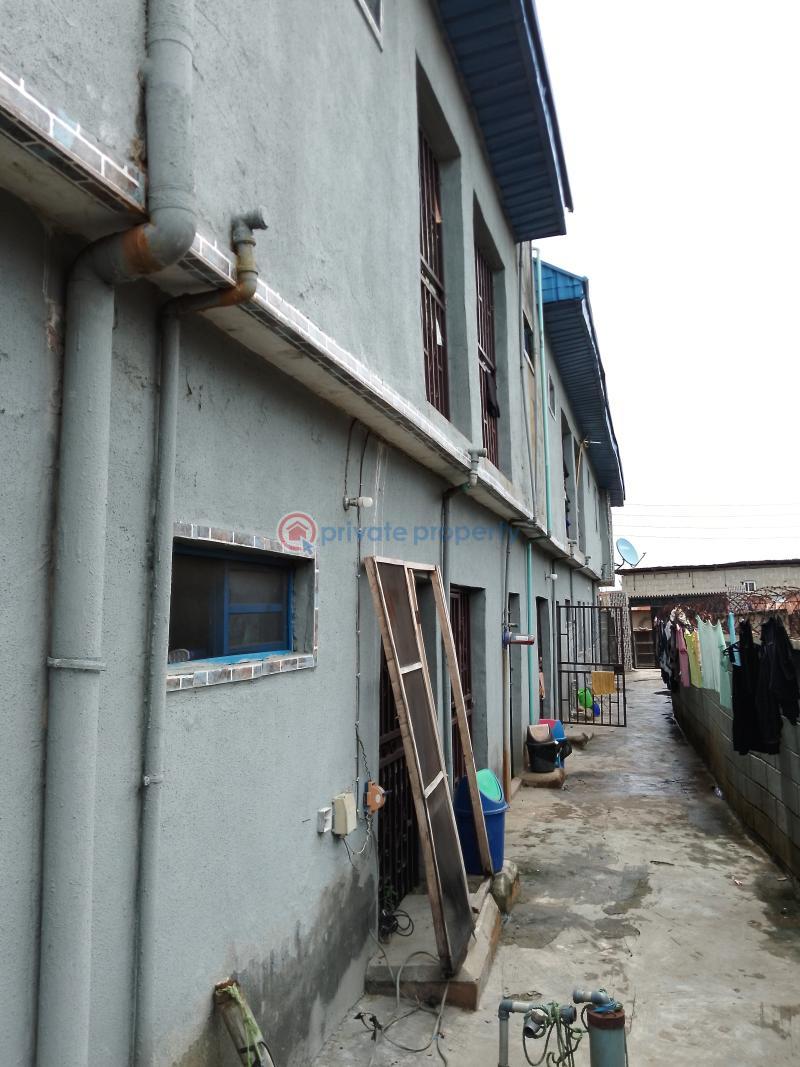 1 bedroom Self Contain For Rent Iyana Oworo Oworonshoki Gbagada Lagos - 1