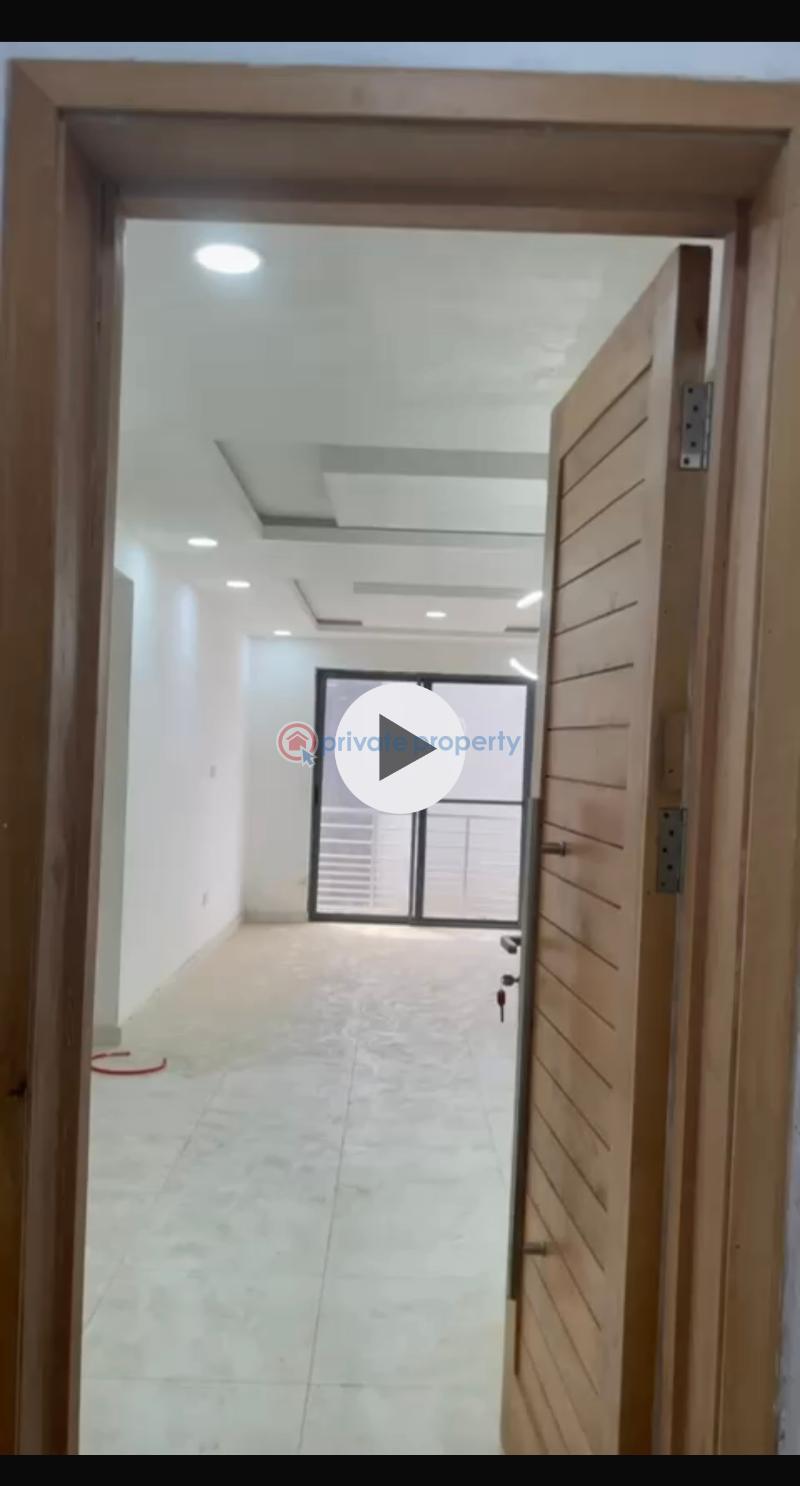 3 bedroom Block Of Flats For Sale Onigbongbo Maryland Ikeja Mende Maryland Lagos - 7