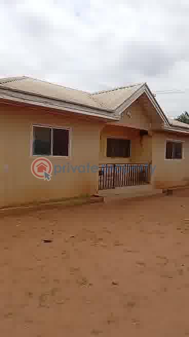 Well built houses - 1 House For Sale Asaba By Officer's Mess Oshimili Delta - 1