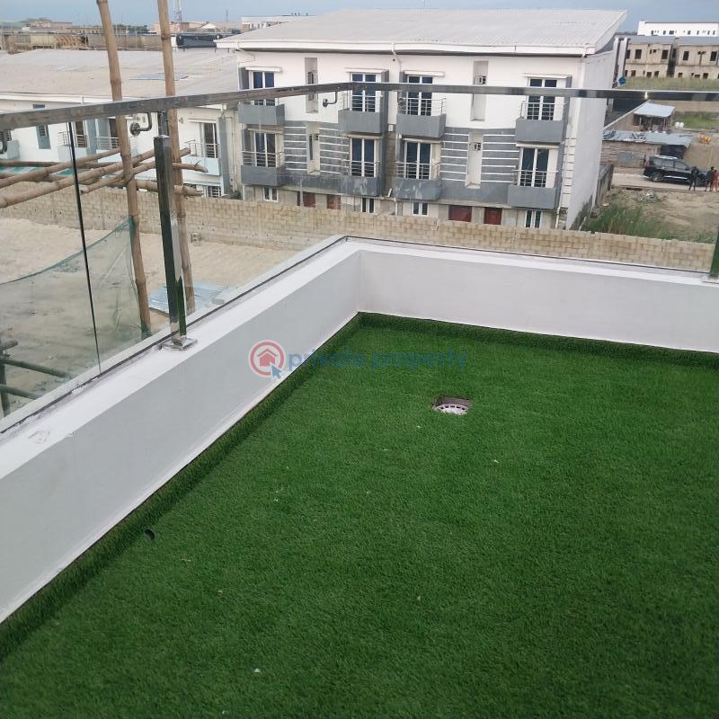 5 bedroom Detached Duplex For Sale Ikota G.r.a Ikota Lekki Lagos - 13