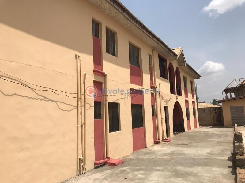 3 bedroom House For Sale Gbekuba Close To Nihort Ibadan Oyo - 2