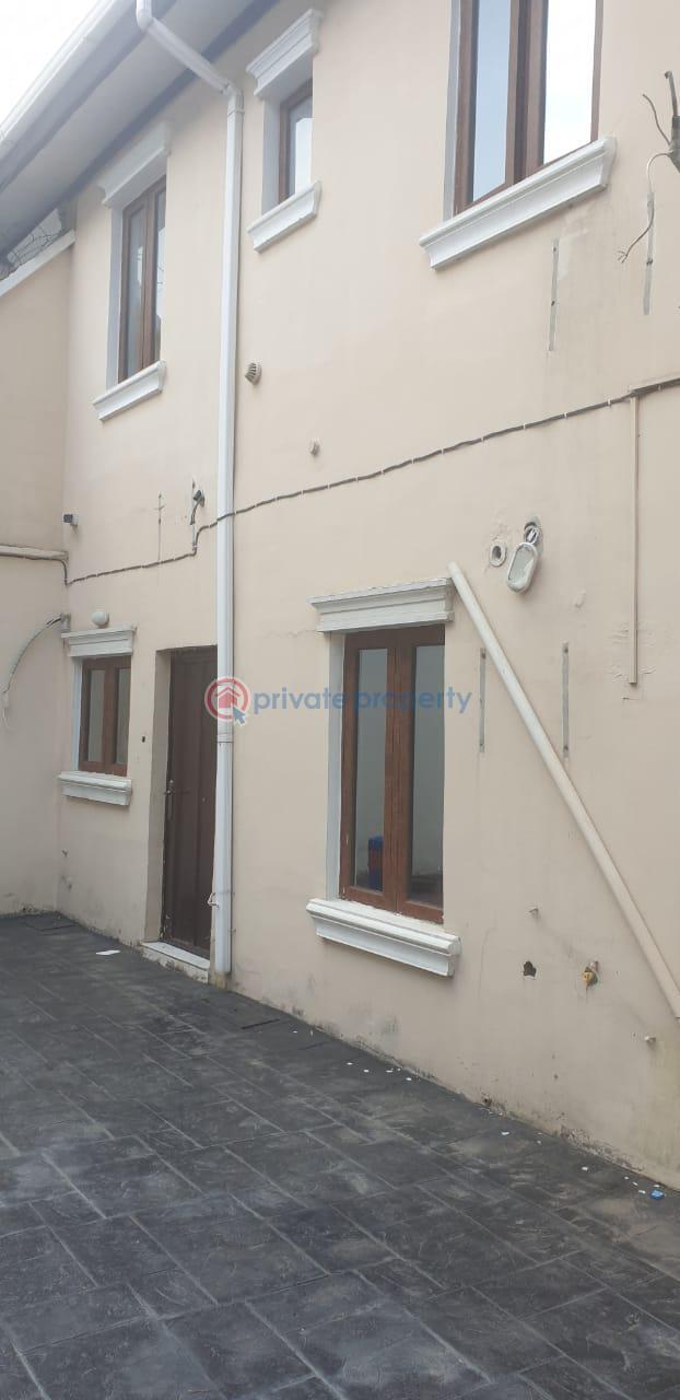 2 bedroom House For Rent Magodo Phase 2 Estate Magodo GRA Phase 2 Kosofe/Ikosi Lagos - 5