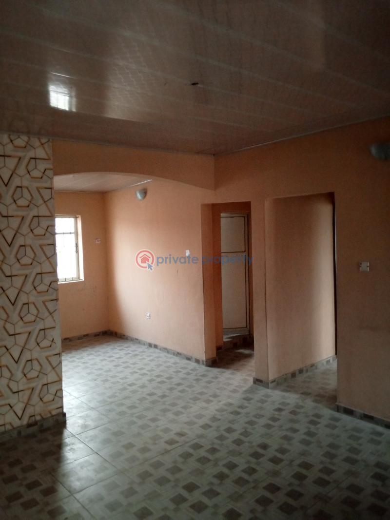 2 bedroom Flat & Apartment For Rent Iyana Oworo Oworonshoki Gbagada Lagos - 4
