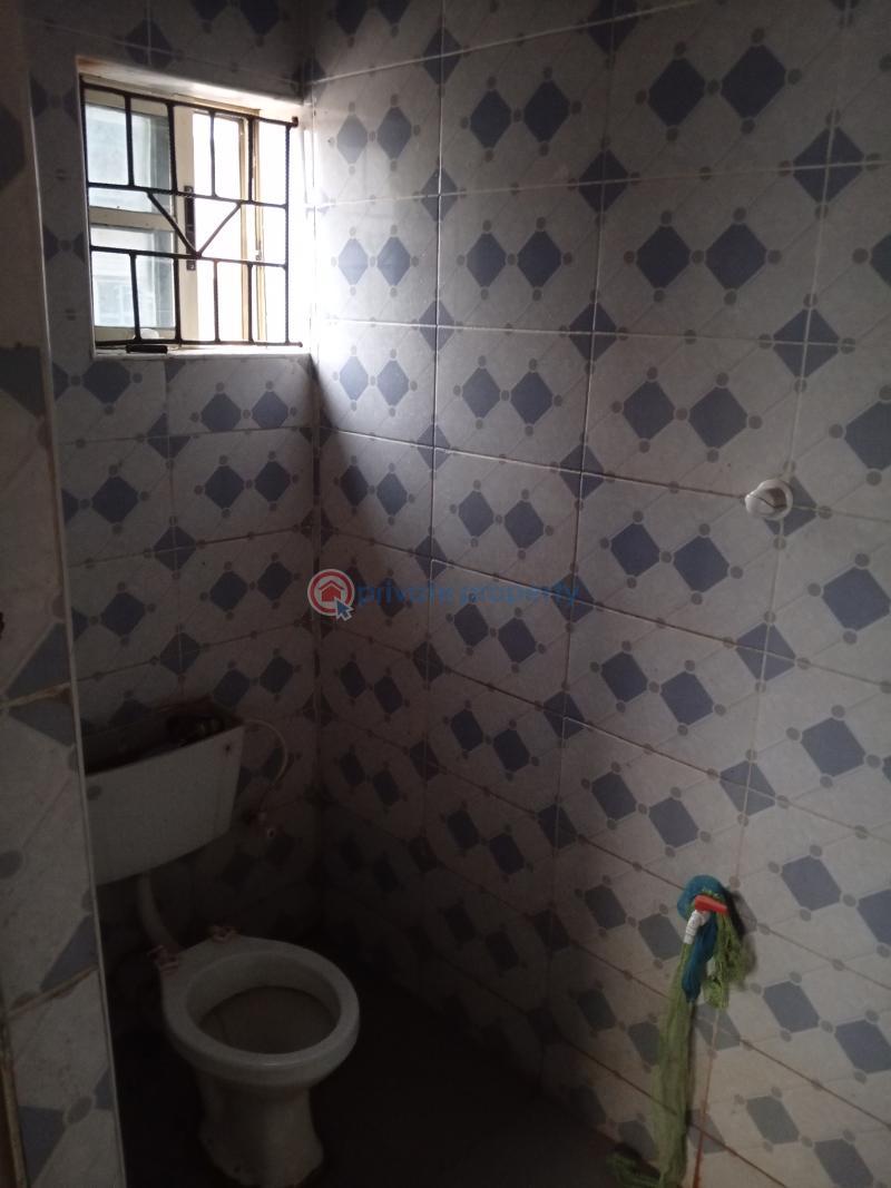 2 bedroom Flat & Apartment For Rent Iyana Oworo Oworonshoki Gbagada Lagos - 7