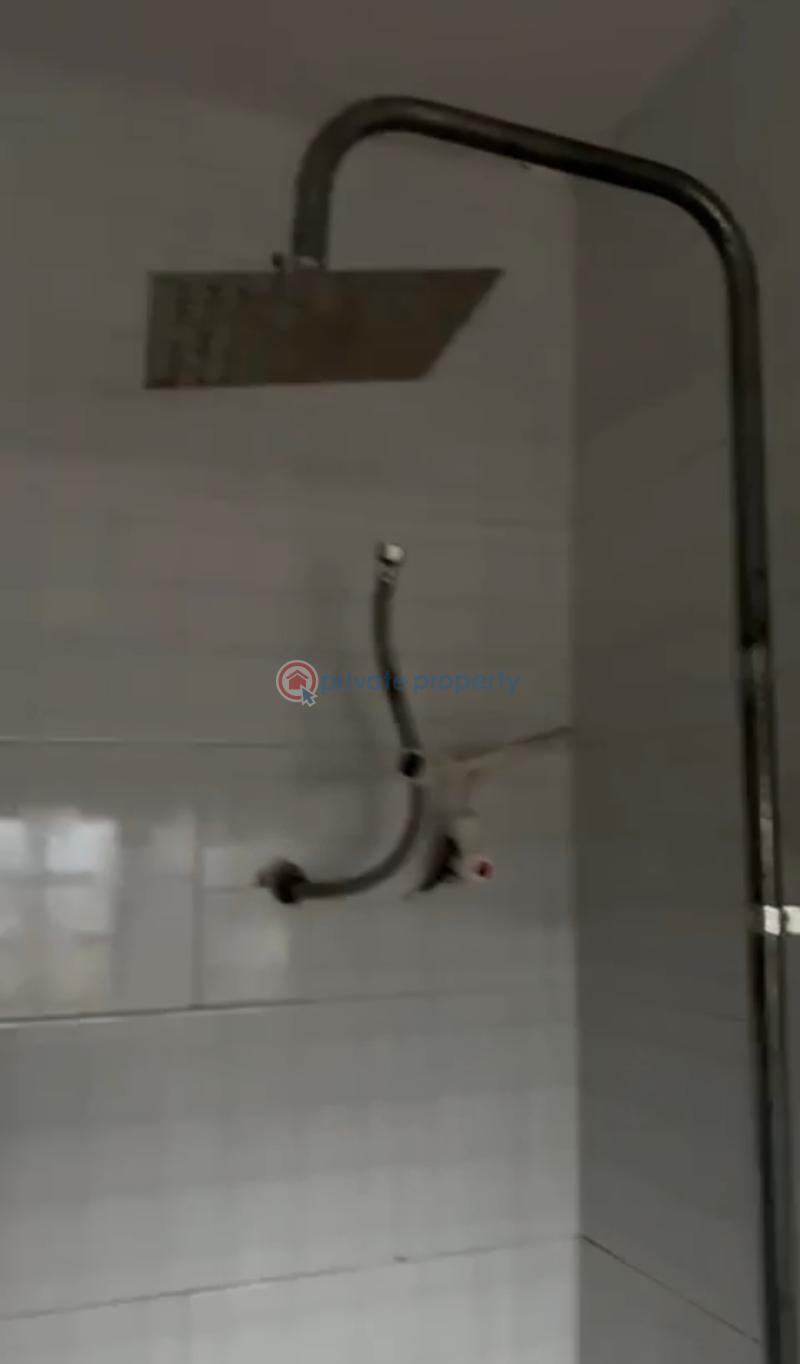 2 bedroom Block Of Flats For Rent Sabo Yaba Lagos - 5