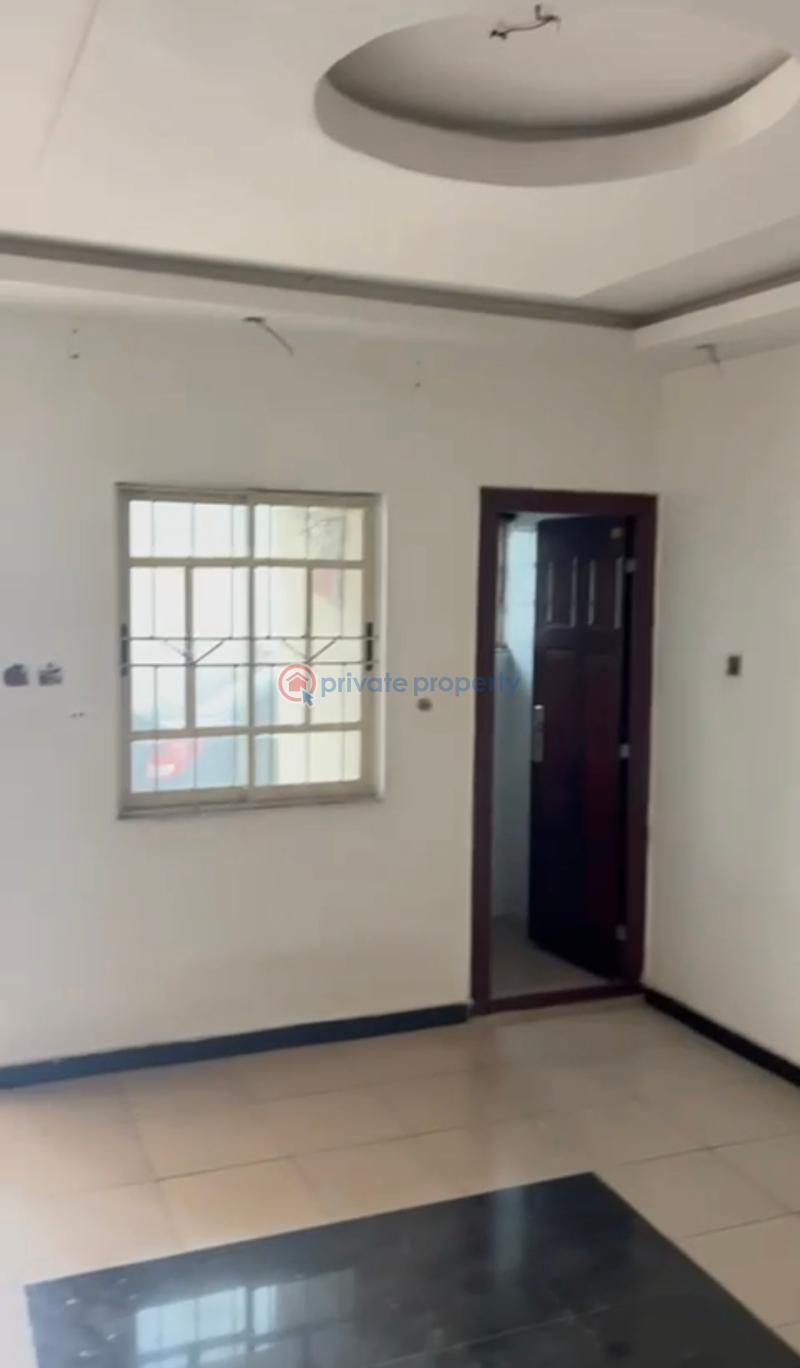 2 bedroom Block Of Flats For Rent Sabo Yaba Lagos - 9