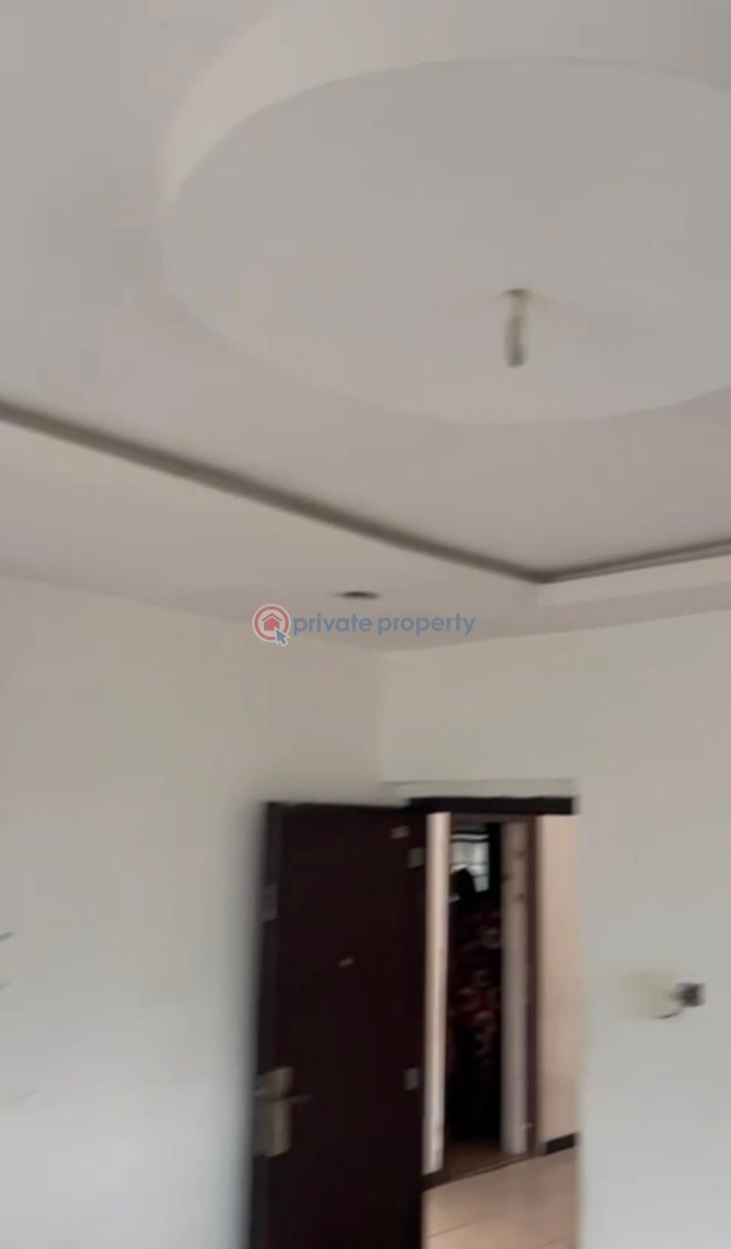 2 bedroom Block Of Flats For Rent Sabo Yaba Lagos - 3