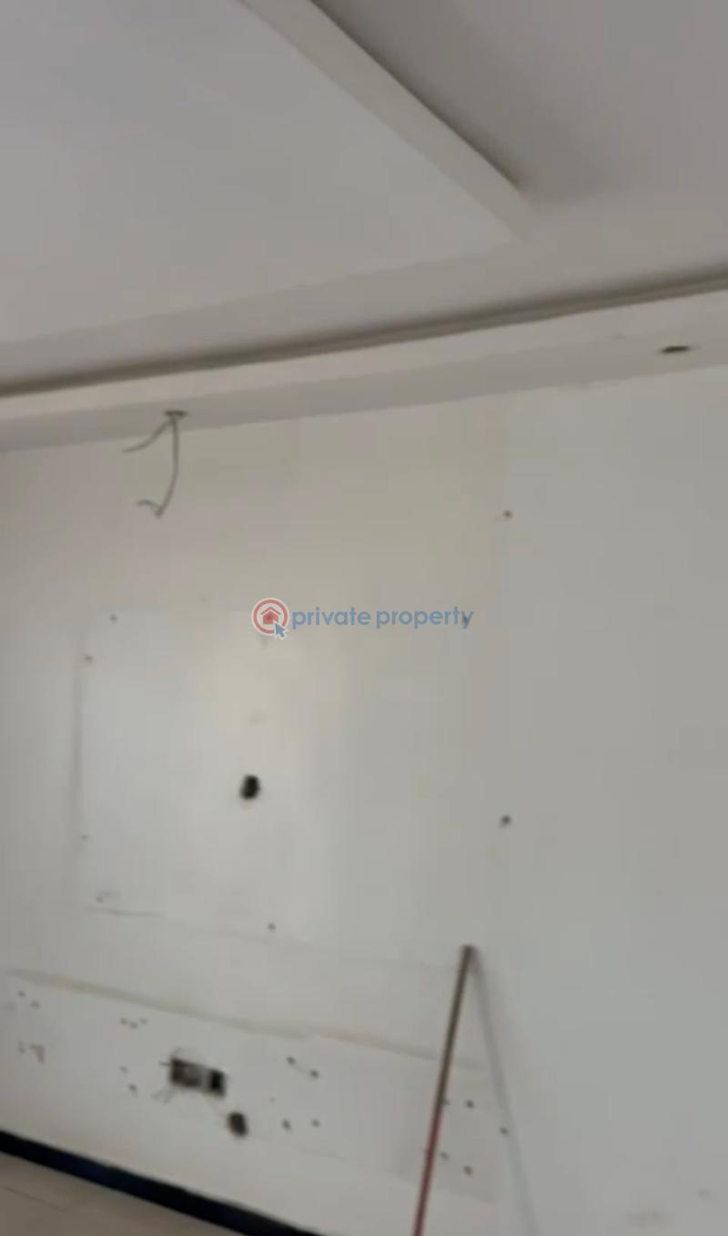 2 bedroom Block Of Flats For Rent Sabo Yaba Lagos - 8