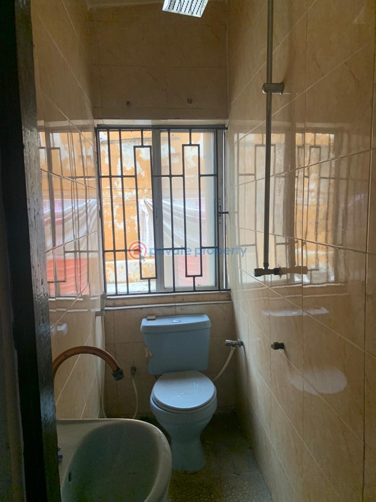 2 bedroom Flat & Apartment For Rent Bode Thomas Surulere Lagos - 2