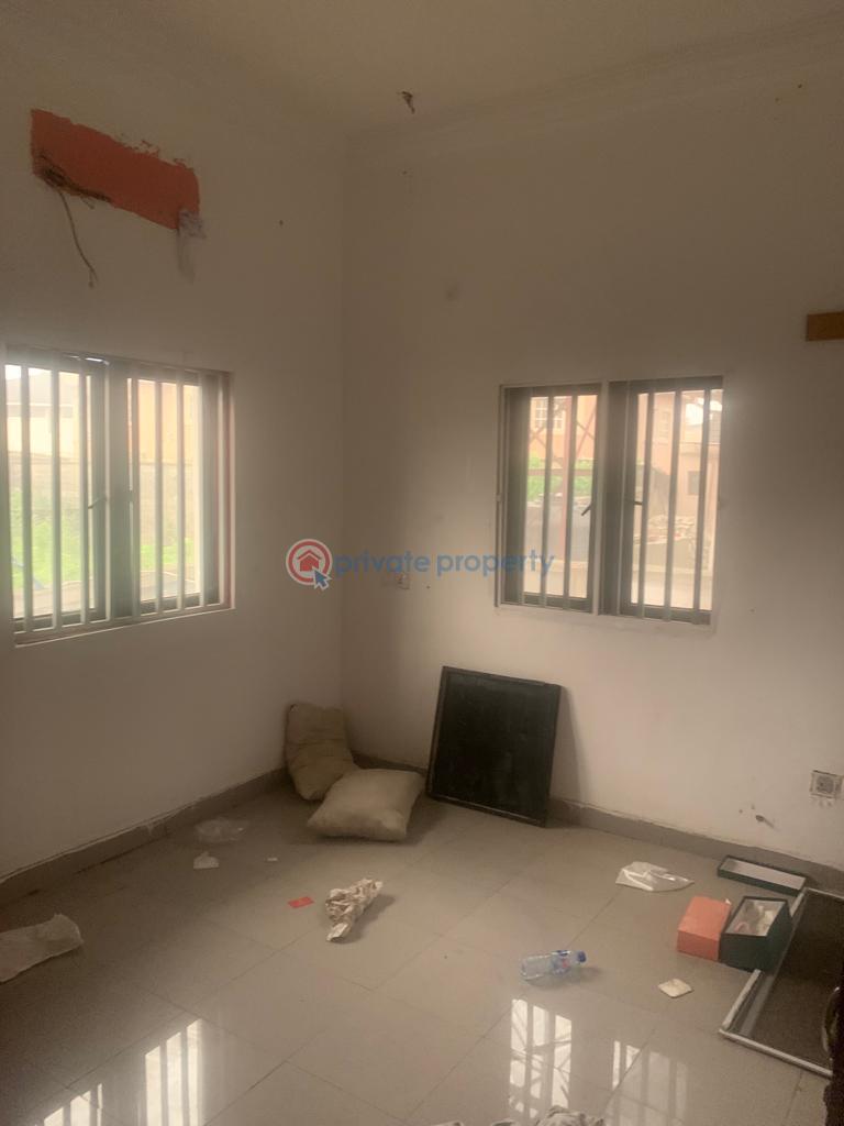3 bedroom Flat & Apartment For Rent Gbagada Lagos - 6