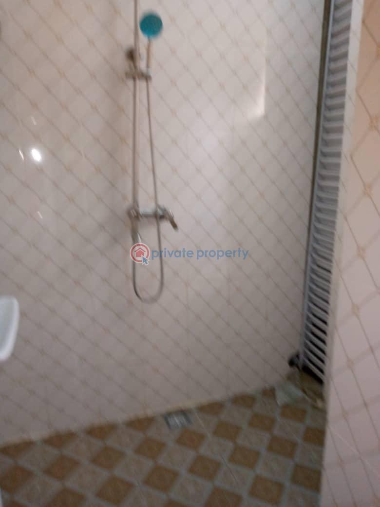3 bedroom House For Rent Sabo Yaba Lagos - 2