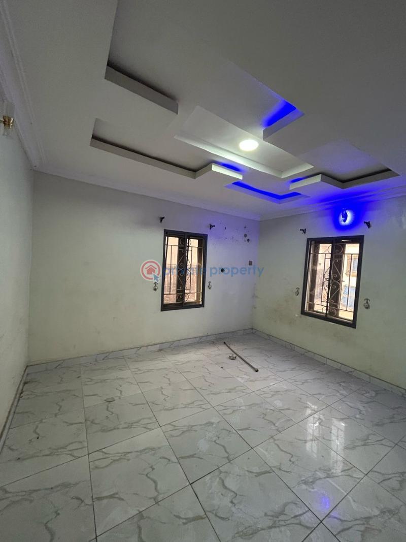 5 bedroom Detached Duplex For Sale Off Salawu Avenue Ikosi-ketu Kosofe/Ikosi Lagos - 19