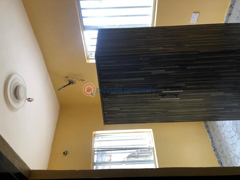 1 bedroom House For Rent Onigbongbo Maryland Maryland Ikeja Lagos - 6