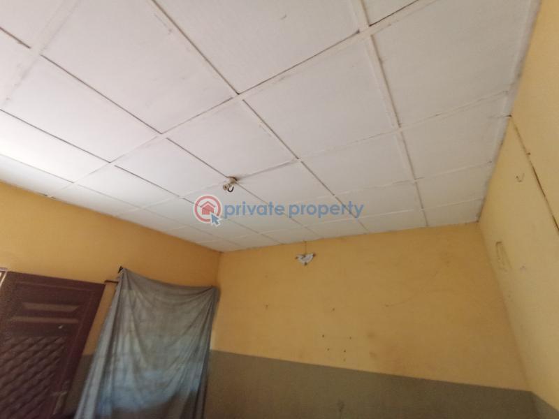 2 bedroom Flat & Apartment For Rent Itele Close To Ayobo Lagos Ayobo Ipaja Lagos - 3