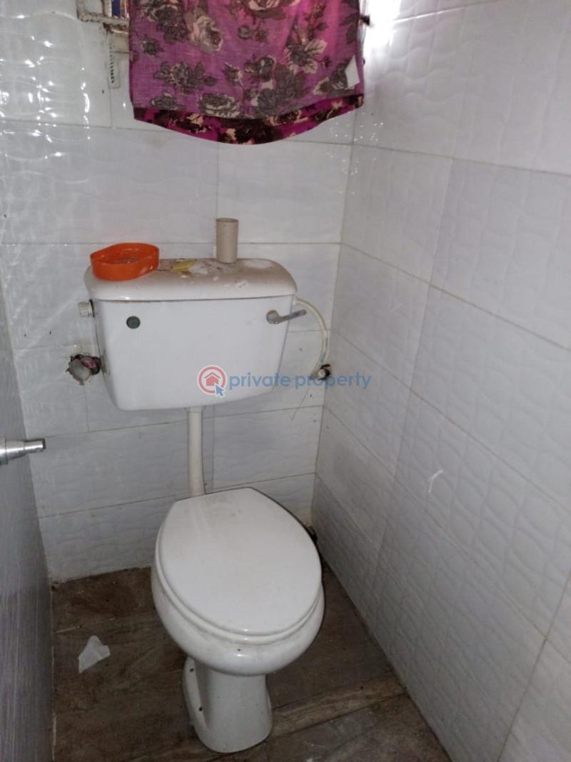 3 bedroom Flat & Apartment For Rent Josodat Estate Soluyi Gbagada Lagos - 8