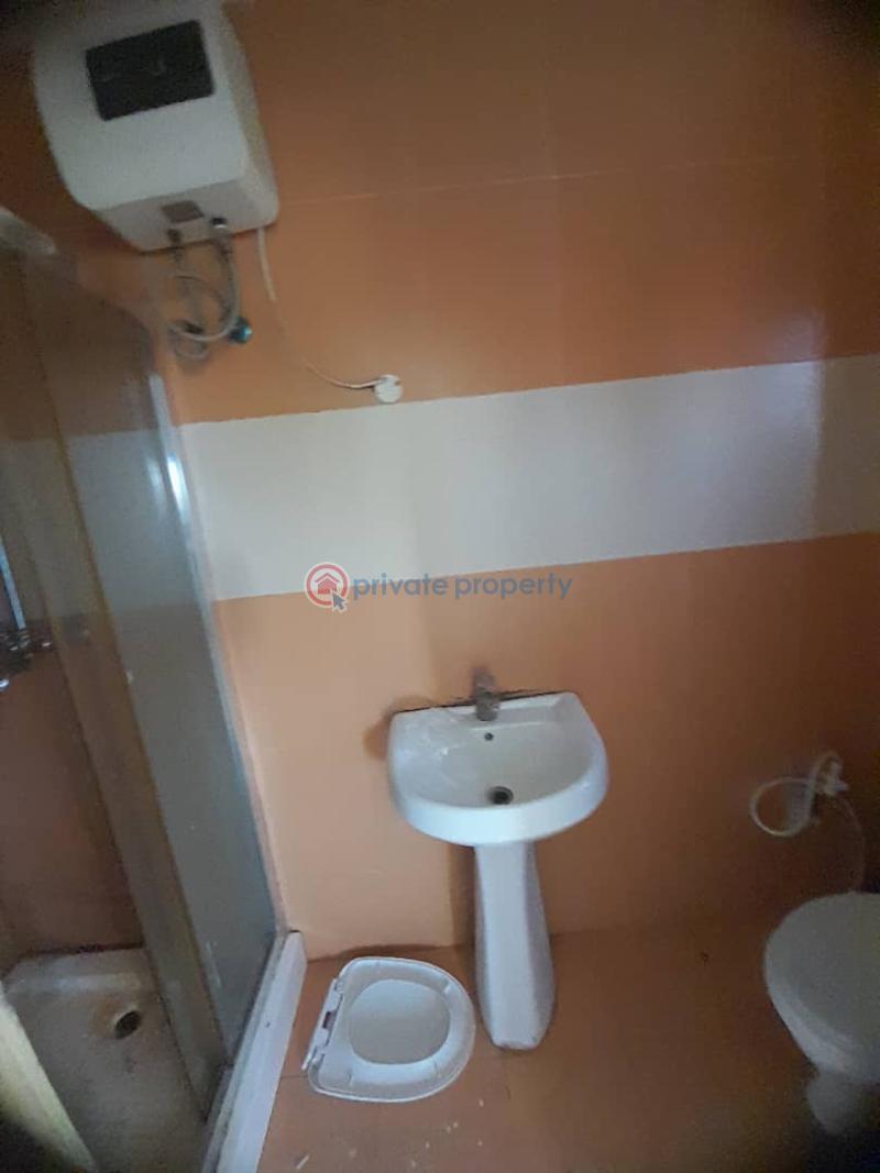 4 bedroom Terraced Duplex For Rent Jaconde Sharing Boundary With Nicon Town And Very Close To Lekki Phase 1* Lekki Phase 1 Lagos - 5