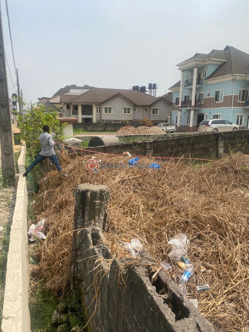 Land For Sale Opposite Malvin School , Arowojobe Estate Mende Maryland Lagos State Mende Maryland Lagos