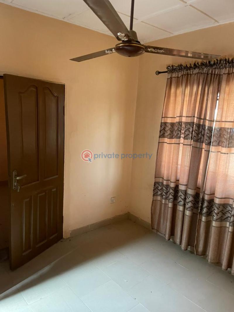 Flat & Apartment For Rent Dronvans Area Ring Rod Ibadan Pioneer Ibadan Oyo - 7